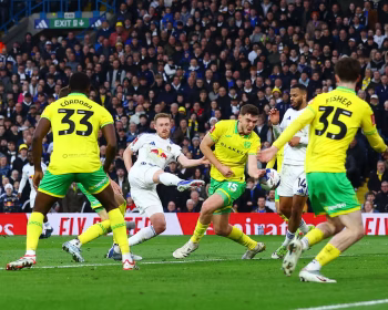 حقق ليدز فوزًا ساحقًا على نورويتش ليبلغ ربع نهائي كأس الاتحاد الإنجليزي